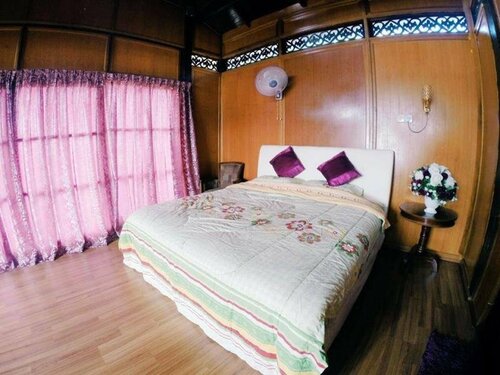 Wood Valley Lodge, Buchen Sie Hotel Hotels in Perlis mit Parkplatz, Parkplätze