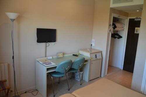 Le Fleurance, Rezervați Hotel Hoteluri de 3 stele în Gers, 3*