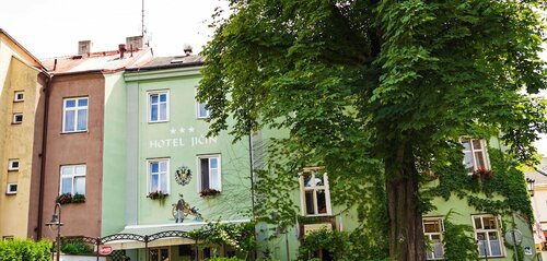 Hotel Rieger, Rezerwuj Hotel Jicin 