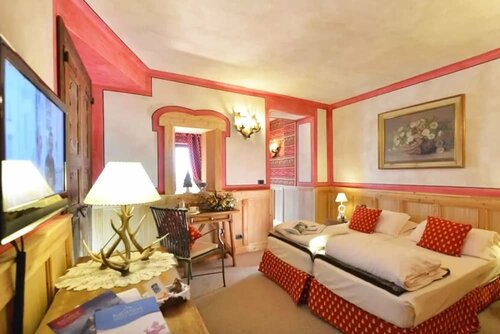 Hotel Bucaneve, Забронировать Отель Отели Валле д'аосты 4 звезды, 4*