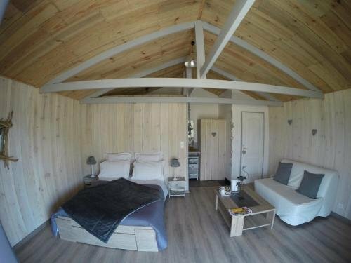Chambre dhôtes de lEstuaire de Blaye, Забронировать Отель Блай Жиронда