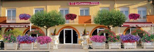 Hôtel-Restaurant le Commerce, Забронировать Отель Ногаро Gers