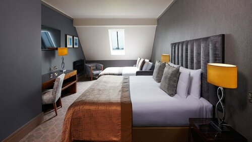 Aldwark Manor Golf & Spa Hotel - QHotels, Rezervați Hotel Hoteluri de afaceri în Merseyside, 4* 5*