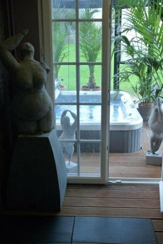 Chambres d'Hôtes & SPA Le Chat Chez Qui j'Habite, Забронировать Отель Saint-Aubin-sur-Mer Seine-Maritime