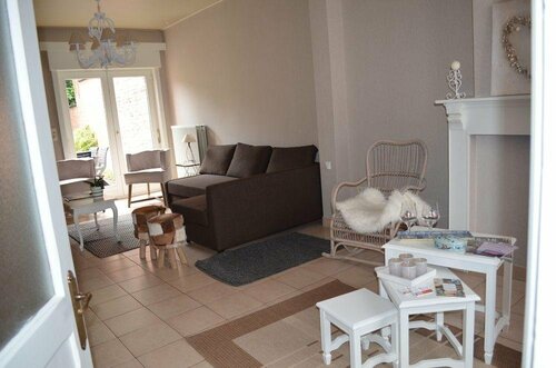 Memories, Book Hotel Comines 