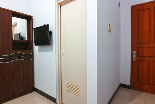 Airy CSB Pecilon Sutawinangun 210 Cirebon, Prenota Hotel Hotel 3 stelle a West Java, 3*