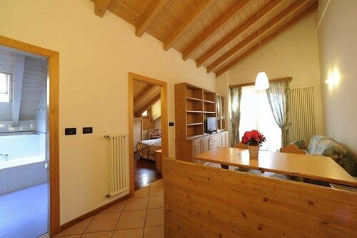 Residence Lagorai - Fiemme Holidays, Забронировать Отель Отели Кавалезе 3 звезды, 3*