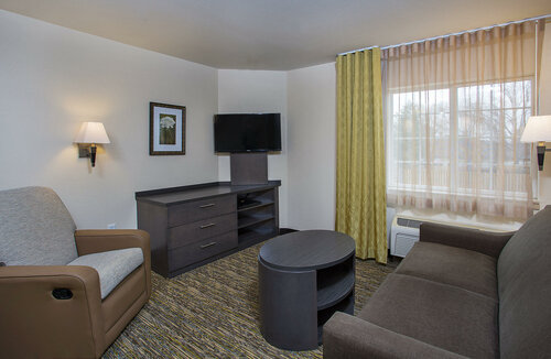 Candlewood Suites Bowling Green by IHG, Забронировать Отель Боулинг-Грин Кентукки