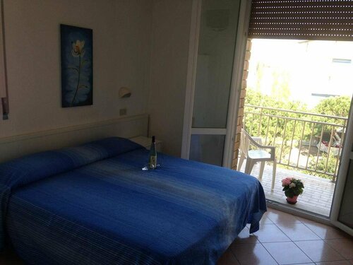 Hotel Primula, Buchen Sie Hotel Hotels in Ravenna mit Pool, Schwimmbad