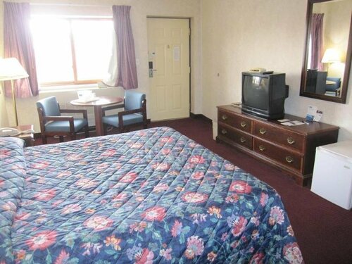 Travelodge by Wyndham Niagara Falls - New York, Prenota Locanda Niagara Falls Ontario