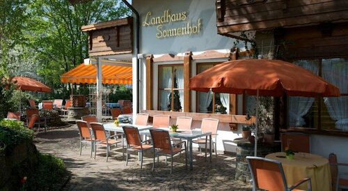 Hotel Restaurant Landhaus Sonnenhof, Забронировать Отель Бизнес-отели Ahrtal, 4* 5*