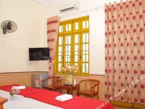 Lam Dat Hotel, Забронировать Отель Недорогие отели Хоа Лу, недорогие