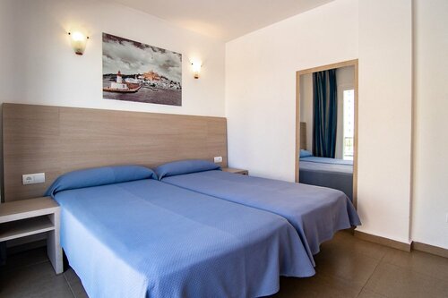 Apartamentos Vistamar II, Boek Hotel Hotels in Mallorca met zwembad, Zwembad