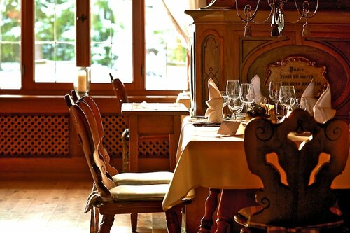 Parkhotel Wallgau 4 Sterne Superior Alpenjuwel mit Spa Genuss, Golf & Wellness in der Karwendel-Region Tradition trifft Eleganz im stilvollen Rückzugsort, Забронировать Отель Валльгау Гармиш-Партенкирхен