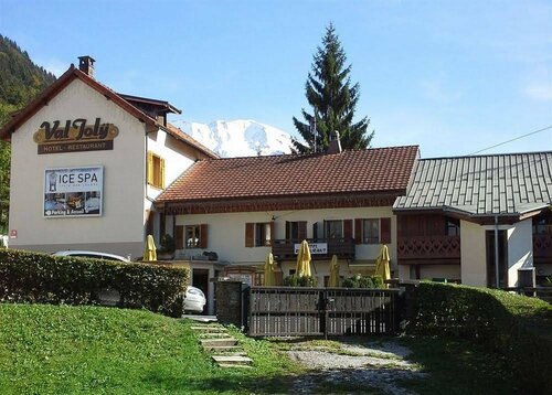 Hotel Val Joly, Забронировать Отель Сен-Жерве-Ле-Бэн Evasion Mont-Blanc