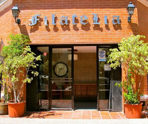 Filatelia Suites & Travel, Reserva ahora Hotel Hoteles en Sierra con aparcamiento, Aparcamiento