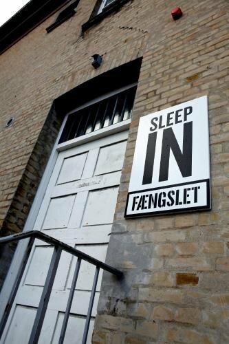 SleepIn FÆNGSLET, Забронировать Хостел Хорсенс Центральная Ютландия