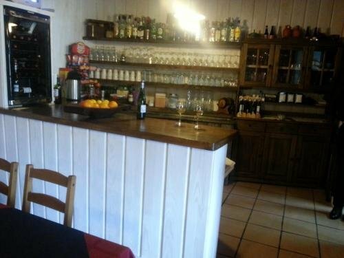 Albergue San Pelayo, Book Hotel  