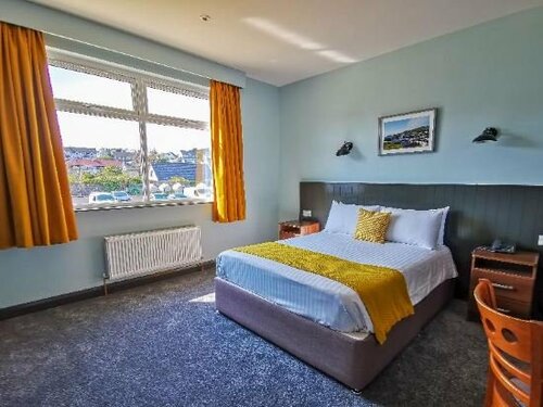 Marine Hotel Ballycastle, Забронировать Отель Балликасл Графство Антрим