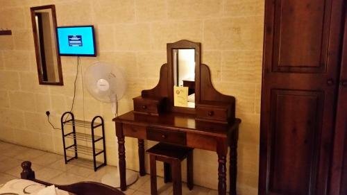 Grotto's Paradise B&B, Rezervasyon Bed and Breakfast Gozo'teki 3 Yıldızlı Oteller, 3*