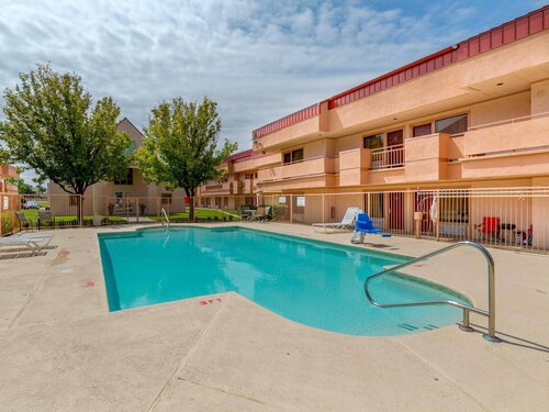 Red Roof Inn Amarillo West, Book Hotel Amarillo hoteller med pool, Swimmingpool