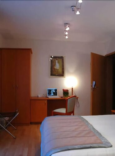 Hotel South Charleroi Airport, Rezervovat Hotel Charleroi 
