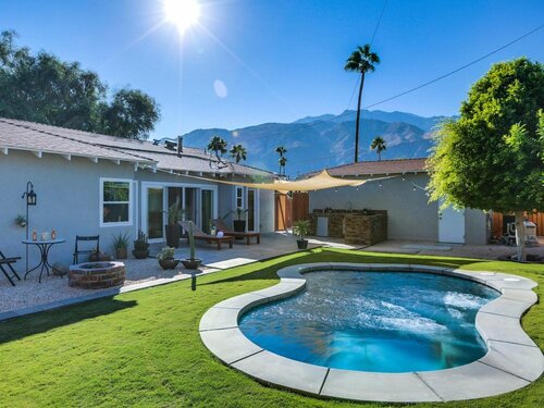 Boho Rhapsody by ACME House Company, Забронировать Дом для отпуска Палм-Спрингс Coachella Valley, рядом с Desert Regional Medical Center