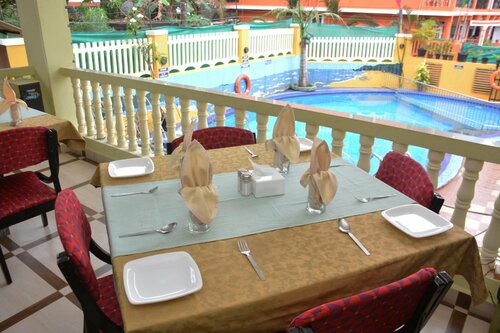 R B R Beach Resort, Prenota Resort Calangute 