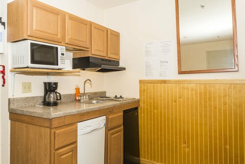 Summer Place Hotel, Забронировать Отель Рехобот-Бич Delaware Beaches, рядом с Rehoboth Beach Theatre of the Arts