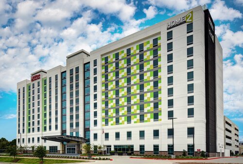 Hilton Garden Inn Houston Medical Center, TX, Забронировать Отель Отели Хьюстона с бассейном, рядом с Harris Health System - Ben Taub General Hospital, Бассейн