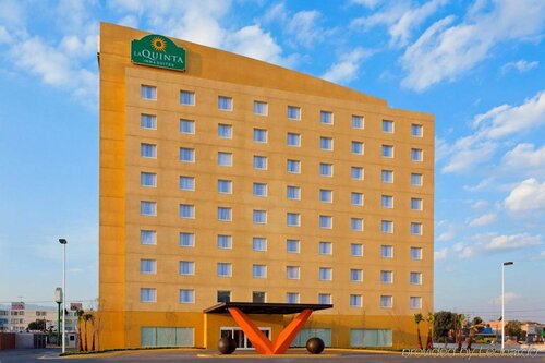 La Quinta Inn & Suites San Luis Potosí, Rezervați Hotel Valles San Luis Potosi
