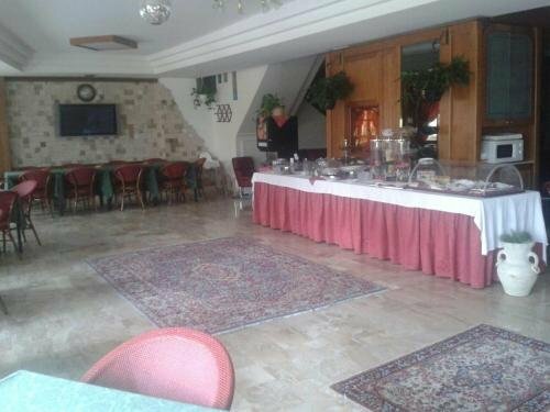 Hotel Cercone, Забронировать Отель Караманико-Терме Национальный парк Майелла