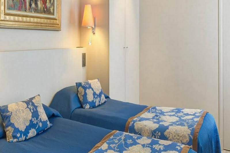 Hôtel Pas de Calais - Paris Saint Germain des Pres