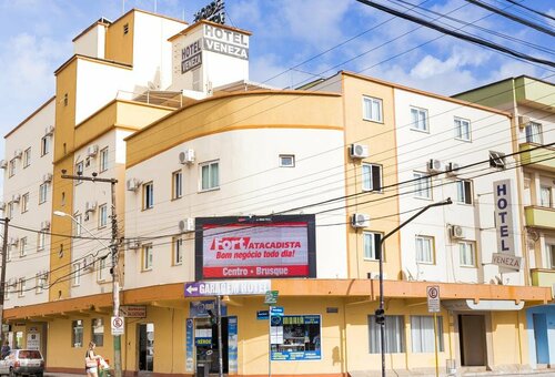 Hotel Veneza, Rezervați Hotel Hoteluri ieftine în Santa Catarina
