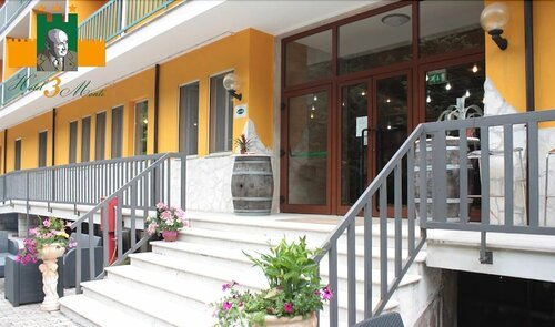 Hotel Tre Monti, Book Hotel Popoli 