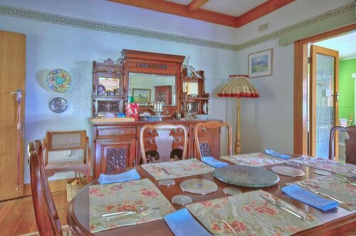 Melville House Bed and Breakfast, Забронировать Гостевой дом Отели Лисмор с бассейном, рядом с Гольф-клуб Lismore Workers, Бассейн