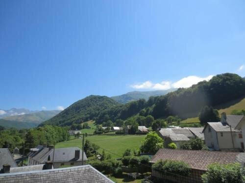 Hôtel les Deux Cols, Book Hotel Campan Pyrenees National Park