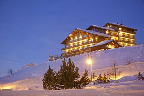 Ours Blanc Hotel & Spa, Book Ferieresort Resorthoteller i Rhône-Alps, Ferieresort