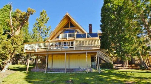 Alpine Lakefront, Book Feriehus Hoteller i Big Bear Lake med parkering, Parkering