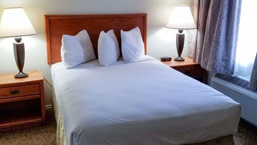 Magnuson Hotel Ely, Забронировать Отель Эли 