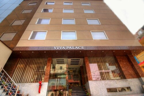 OPO Viva Palace, Забронировать Отель Отели Нью-Дели с завтраком, Завтраки