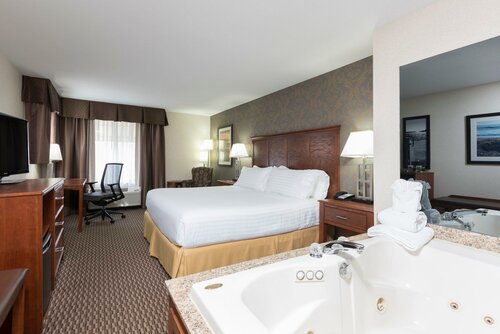 Holiday Inn Express Holland, Rezerwuj Hotel Hotele w Holland ze śniadaniem, Śniadanie