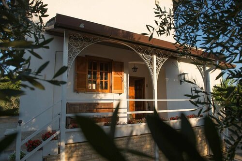 B&B Nero Buono, Забронировать Отель «постель и завтрак» Лариано Кастелли Романи