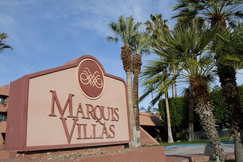 Marquis Villas Resort, Забронировать Курортный отель Отели Палм-Спрингса с бассейном, рядом с Ruddy s General Store Museum, Бассейн