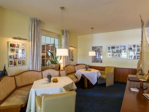 Hotel Schewe, Забронировать Отель Лёне Teutoburg Forest