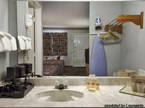 Econo Lodge Falfurrias Hwy 281, Book Mini-hotel Hoteller i Houston med parkering, Parkering