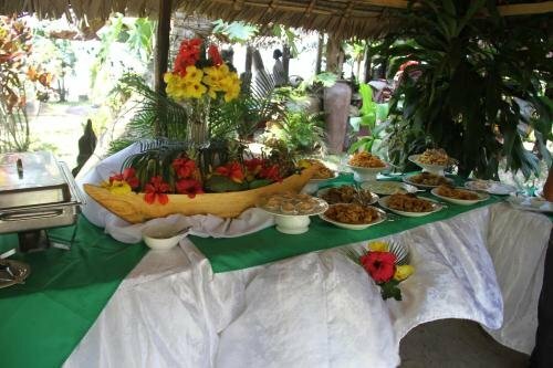 Hôtel Lodge La Pirogue Mahambo