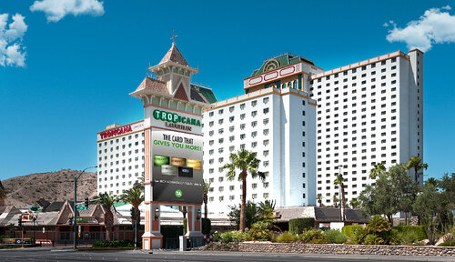 Tropicana Laughlin - A Caesars Rewards Destination, Varaa Lomakeskus Laughlin Nevada, lähellä Laughlin Labyrinths
