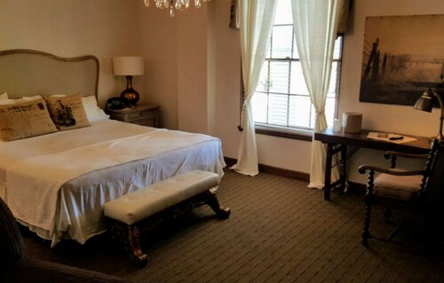 Boulder Dam Hotel, Забронировать Отель Боулдер-Сити Невада, рядом с Детский художественный музей Сейнт-Джуд в Неваде