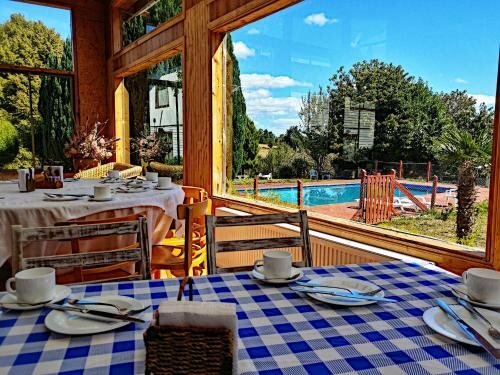 Hotel Casa de la Oma, Varaa Hotelli Los Lagos hotellit, joissa on uima-allas, Uima-allas